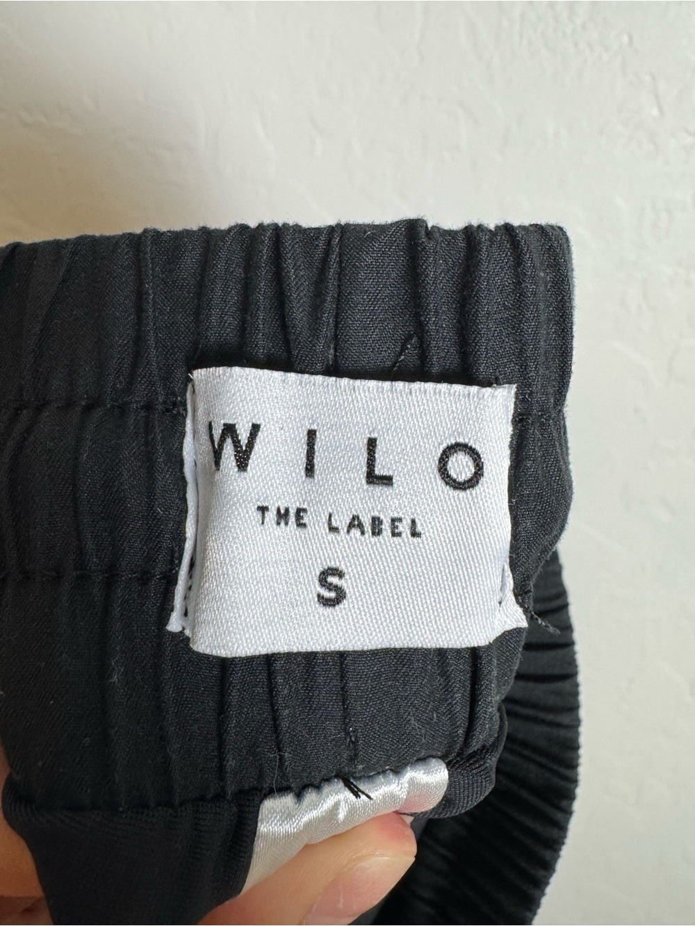 WILO The Label High Waisted 2-in-1 Running Shorts Black Lined Athletic - Picture 2 of 10